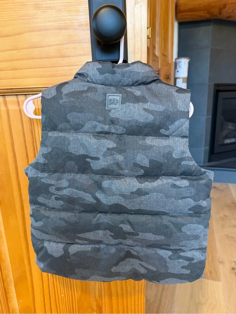 GAP Kids Black Gray Camo Puffer Vest